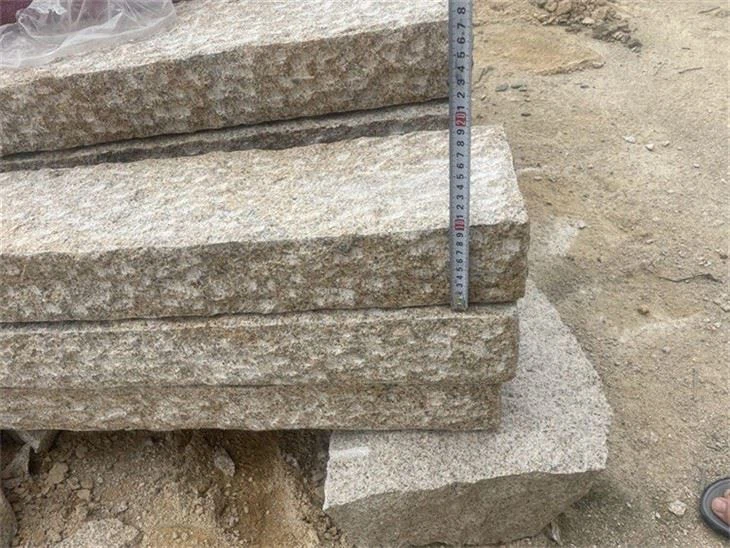 Granit Palisaden 100x25x8