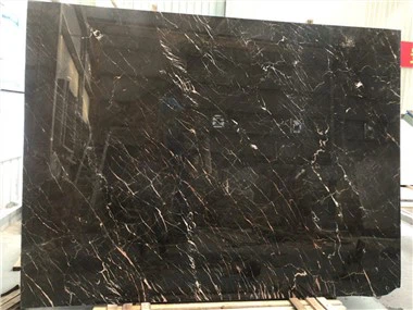 Smeđe mramorne pločice