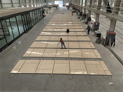 Pločica od prirodnog kamena travertin